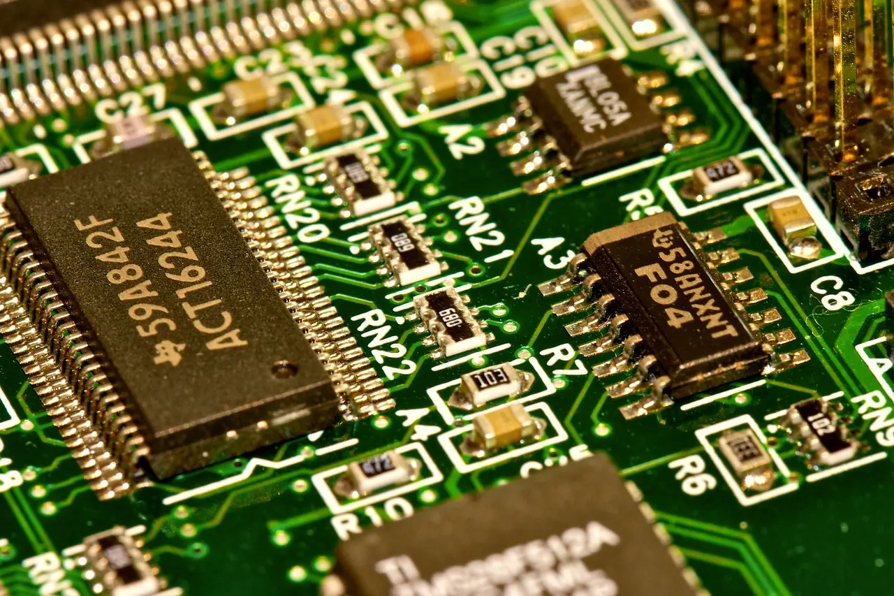 Photograph: chip, circuit board, computer