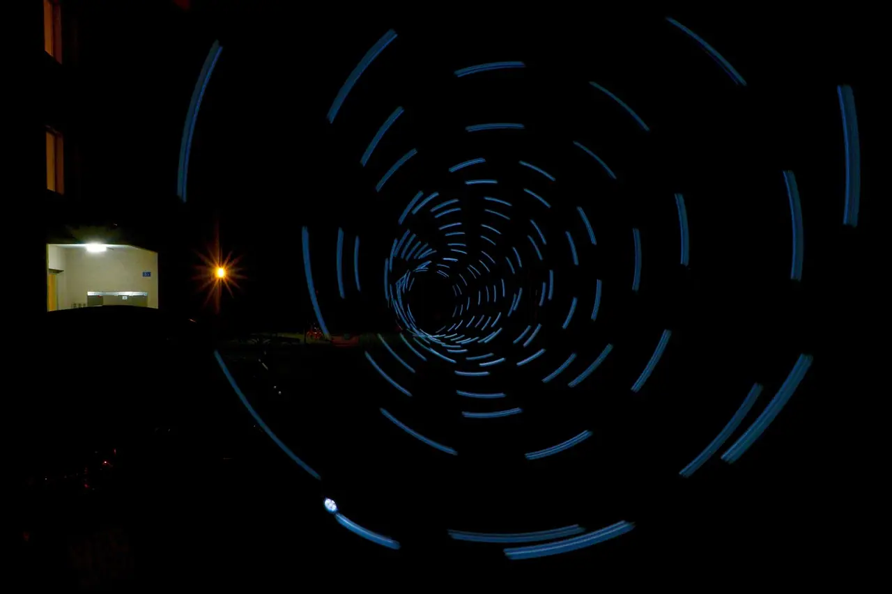 Photograph: tunnel, night, dark
