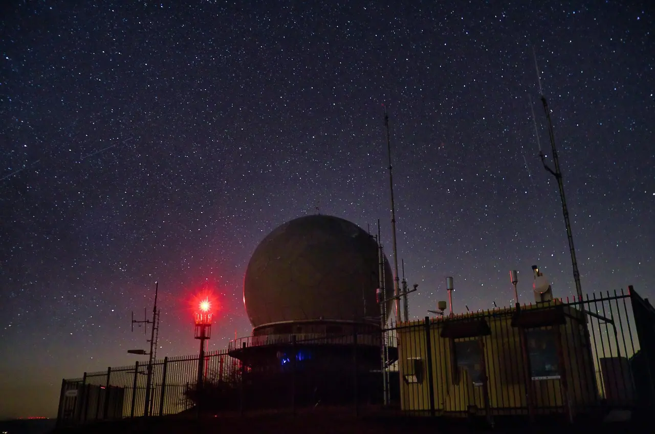 Photograph: sky, astronomy, night sky