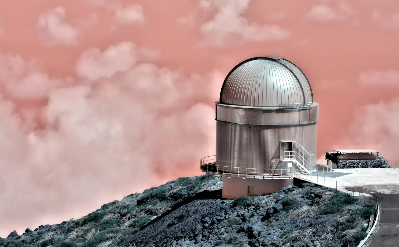 Photograph: observatory, telescope, astronomical observatory