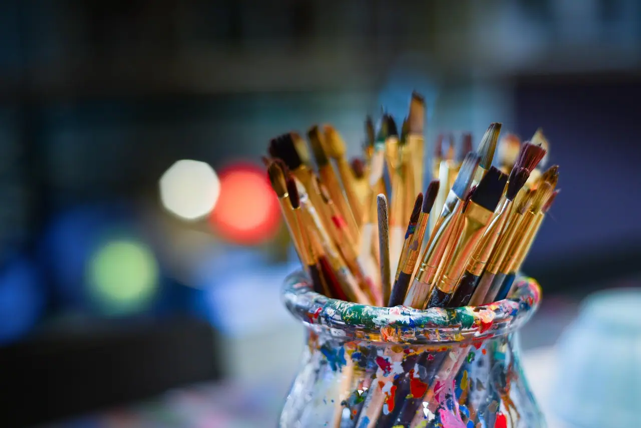 Photograph: brushes, painter, work shop