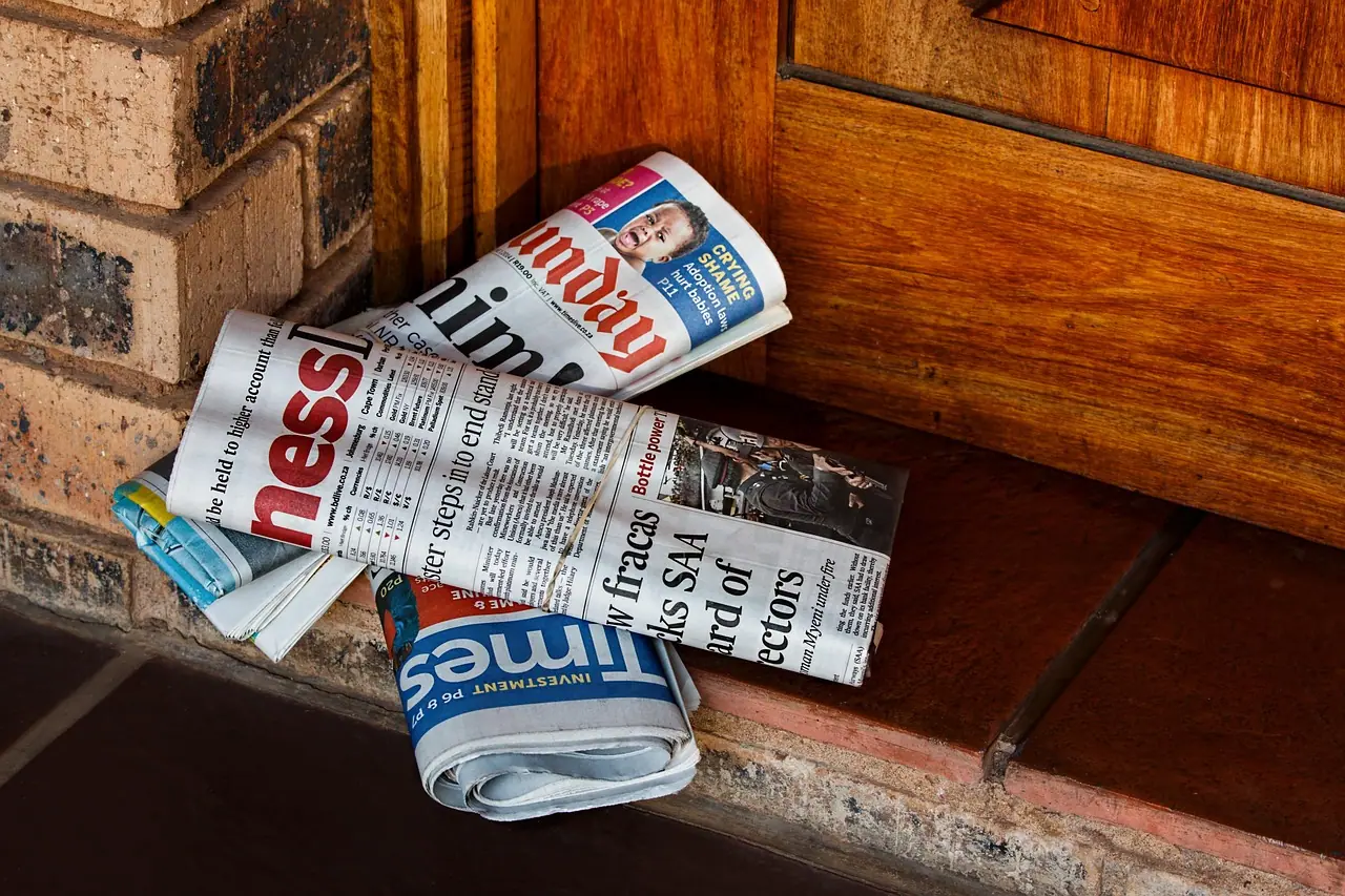 Photograph: daily paper, newspaper, daily news