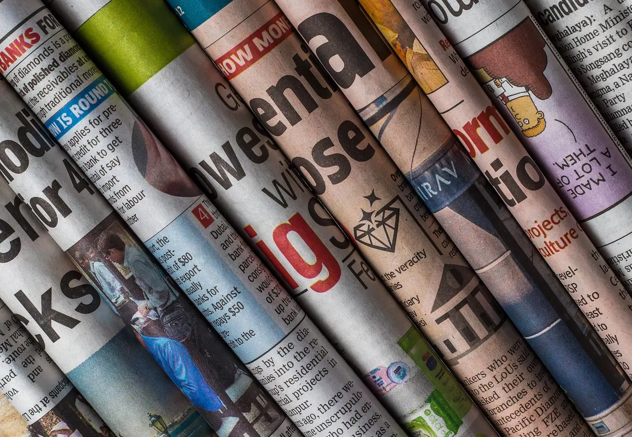 Photograph: announcement, article, articles
