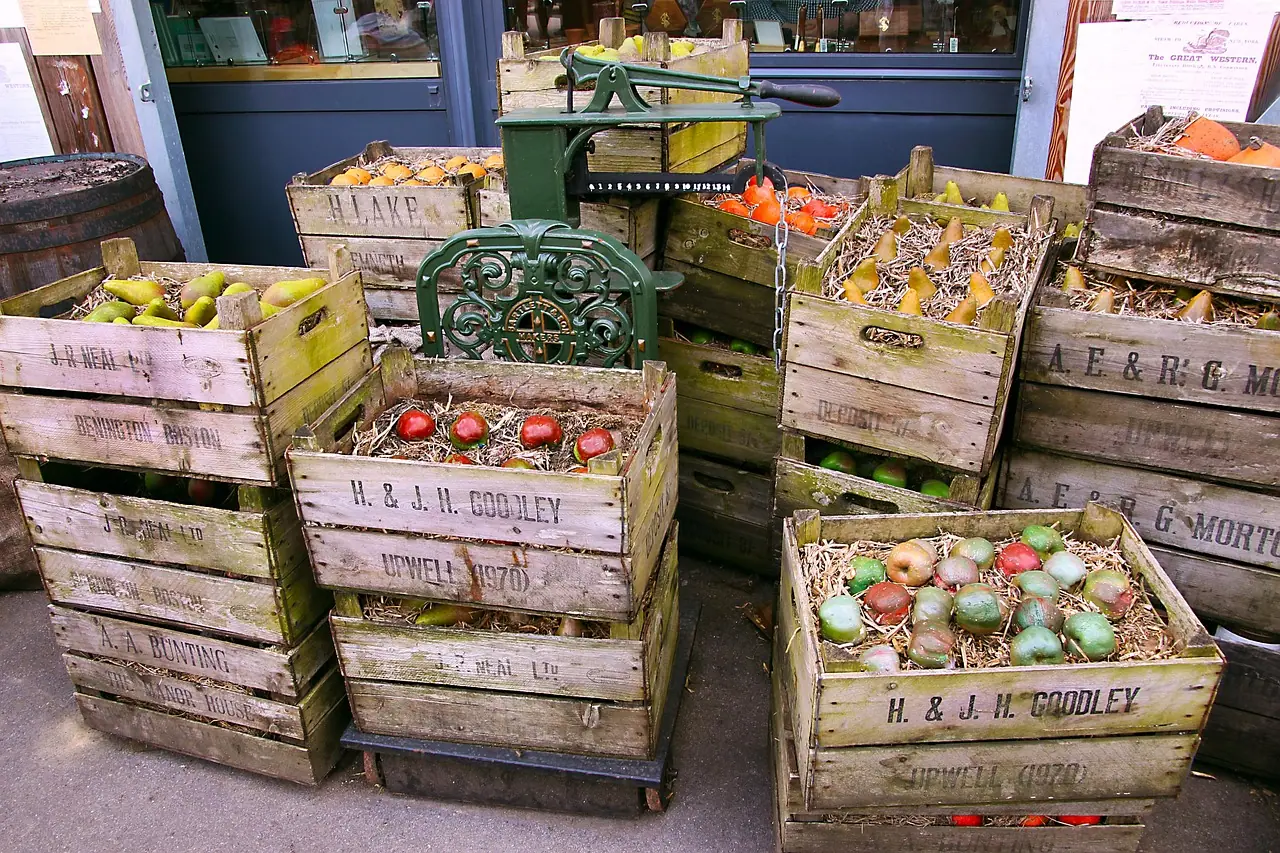 Photograph: boxes, crates, container