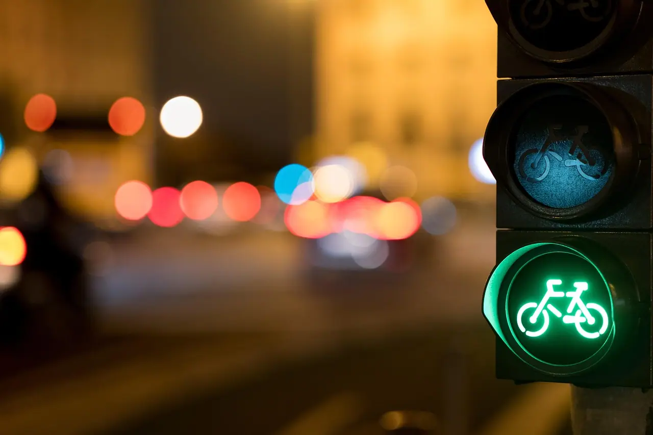 Photograph: traffic light, bike lane, evening