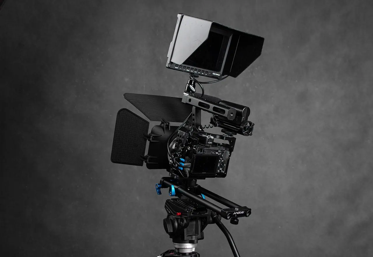 Photograph: camera, cinema, video